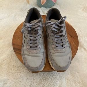 Nike Air Max 90 Premium Shoes